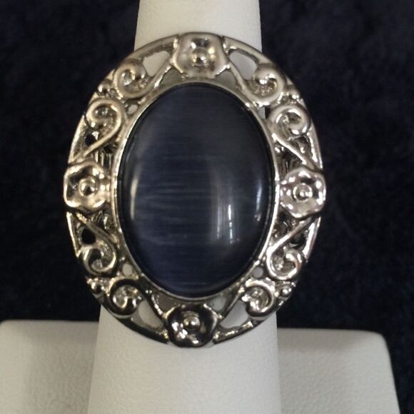 Fashion Stratch Band Ring - Picture 1 of 1